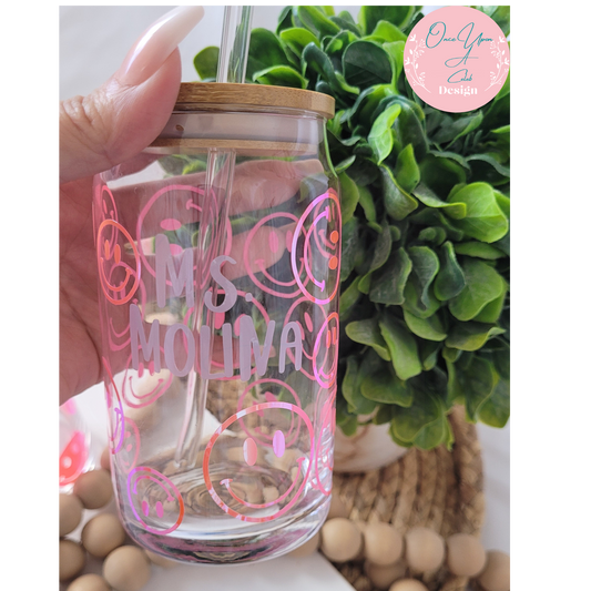 Personalized Outlined Smiley Face, Glass Beer Can with Bamboo Lid and Glass Straw